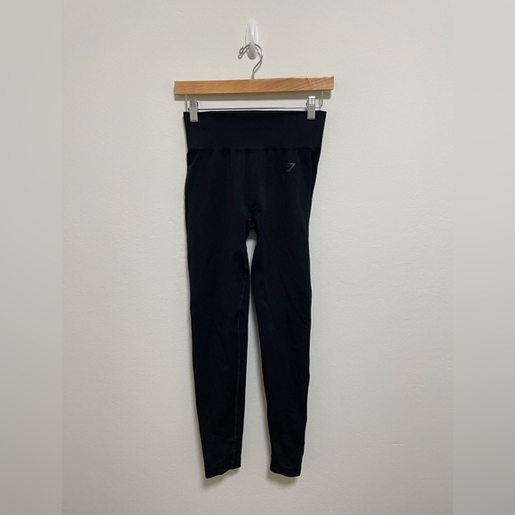 Gymshark Black Logo Leggings Size Medium - Picture 1 of 7